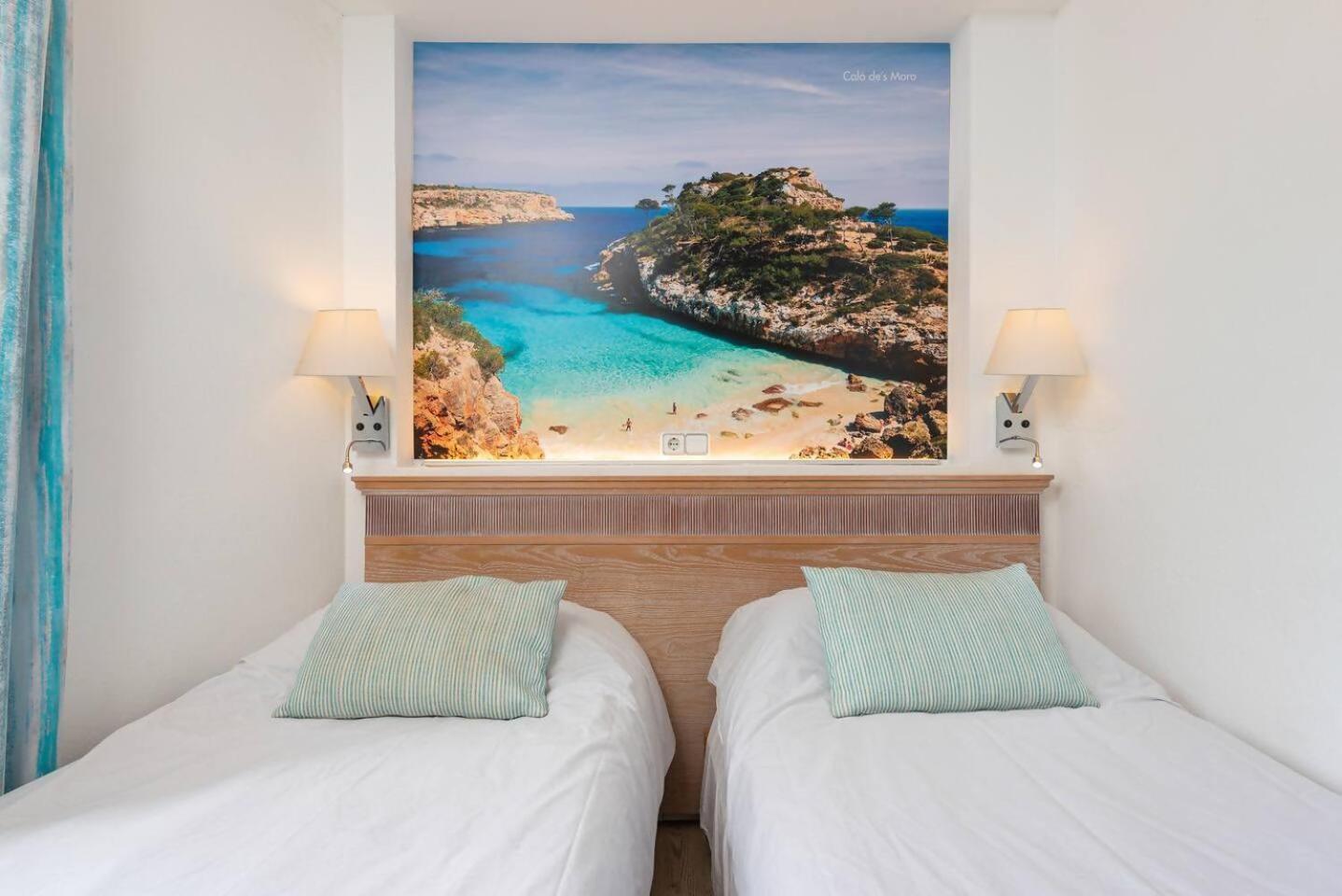 Apartamentos Playa Marina Cala Ferrera  Extérieur photo