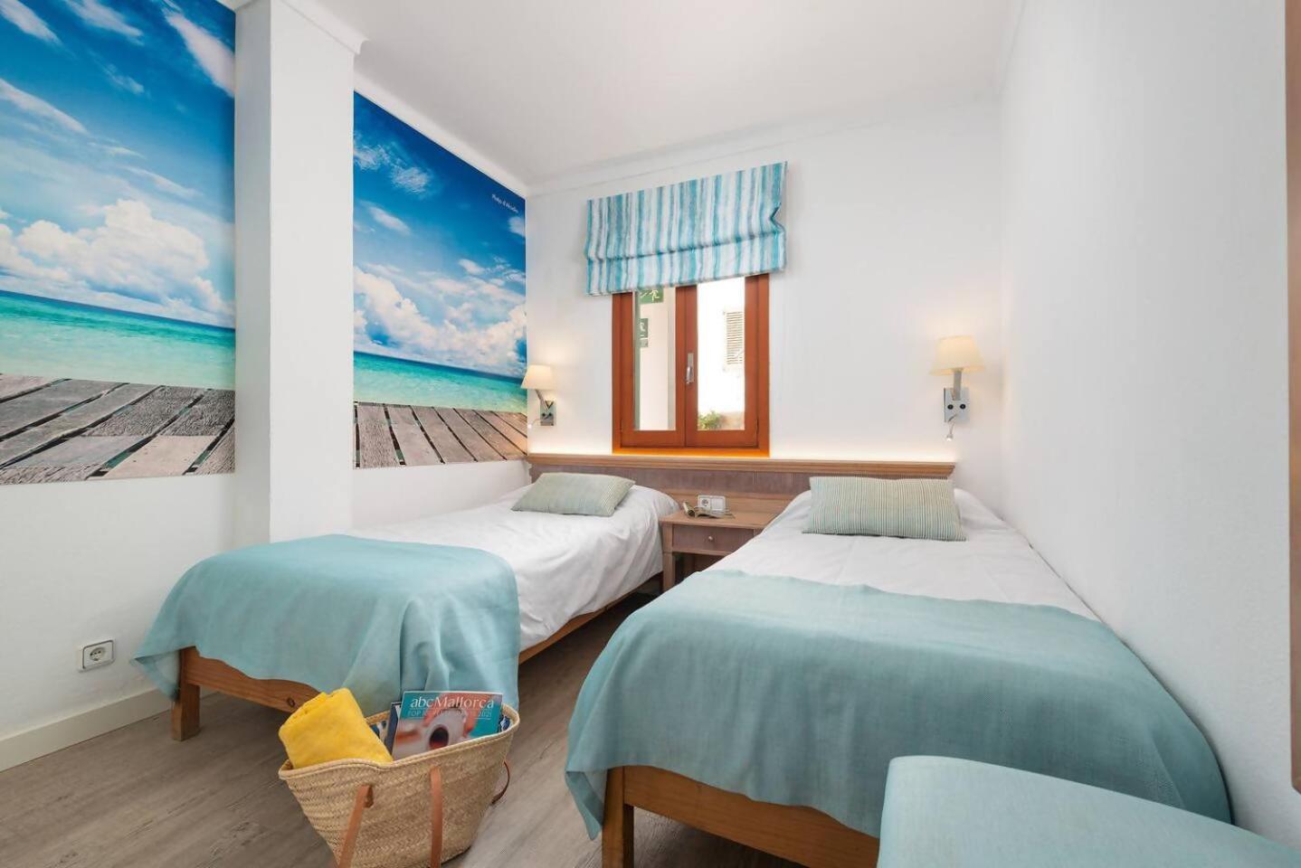 Apartamentos Playa Marina Cala Ferrera  Extérieur photo