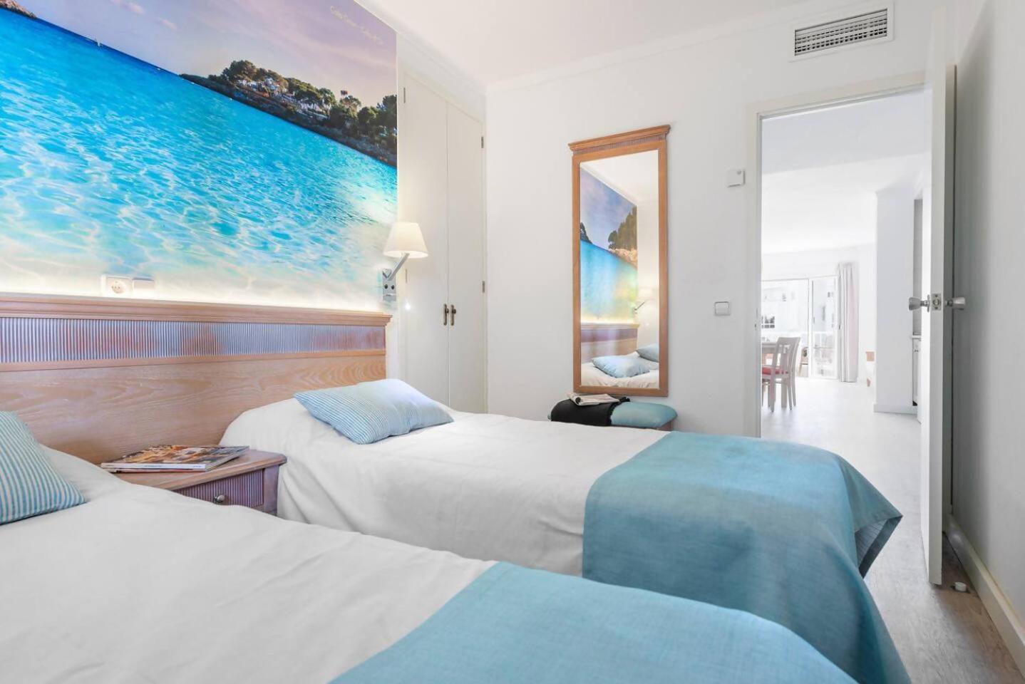 Apartamentos Playa Marina Cala Ferrera  Extérieur photo