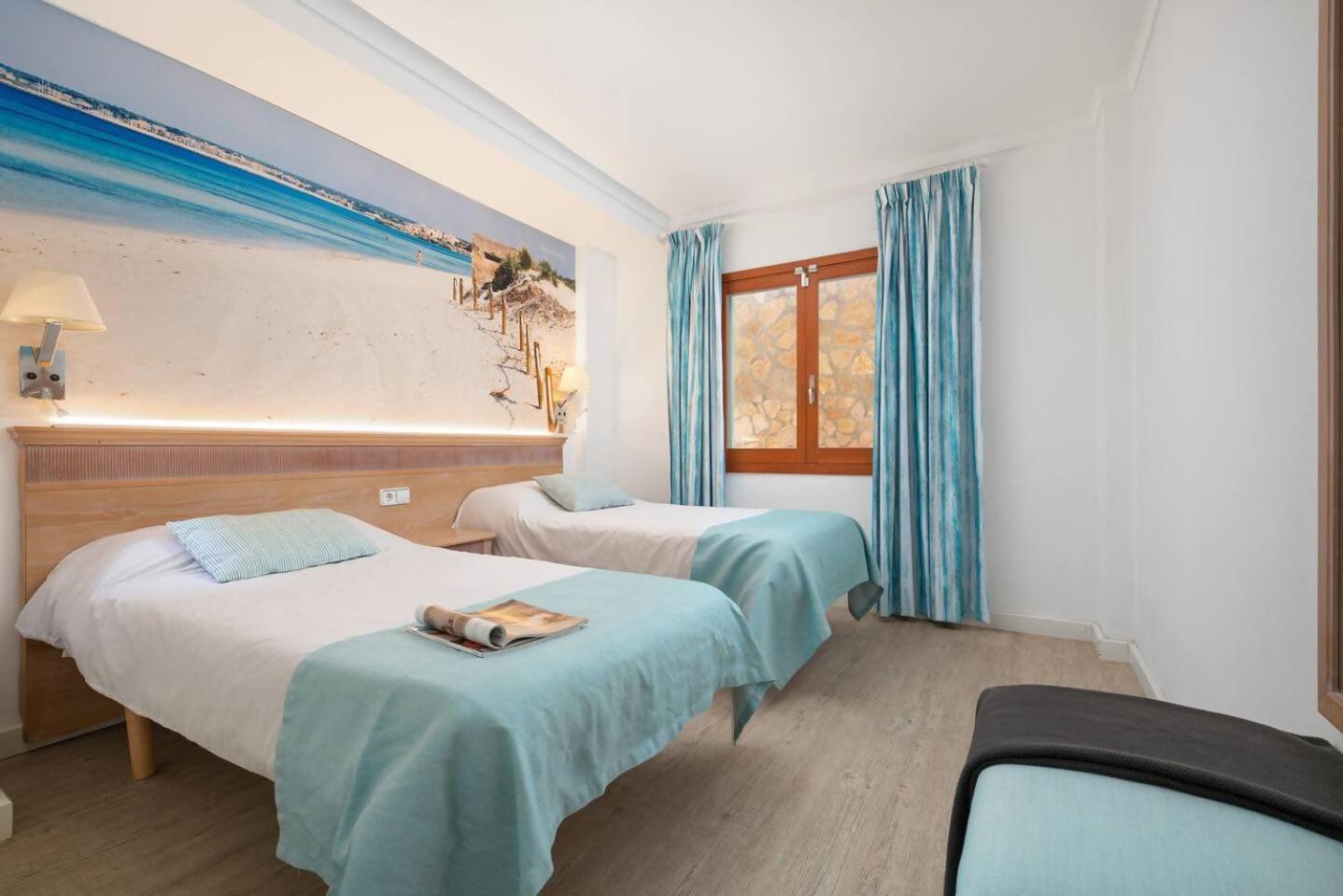 Apartamentos Playa Marina Cala Ferrera  Extérieur photo
