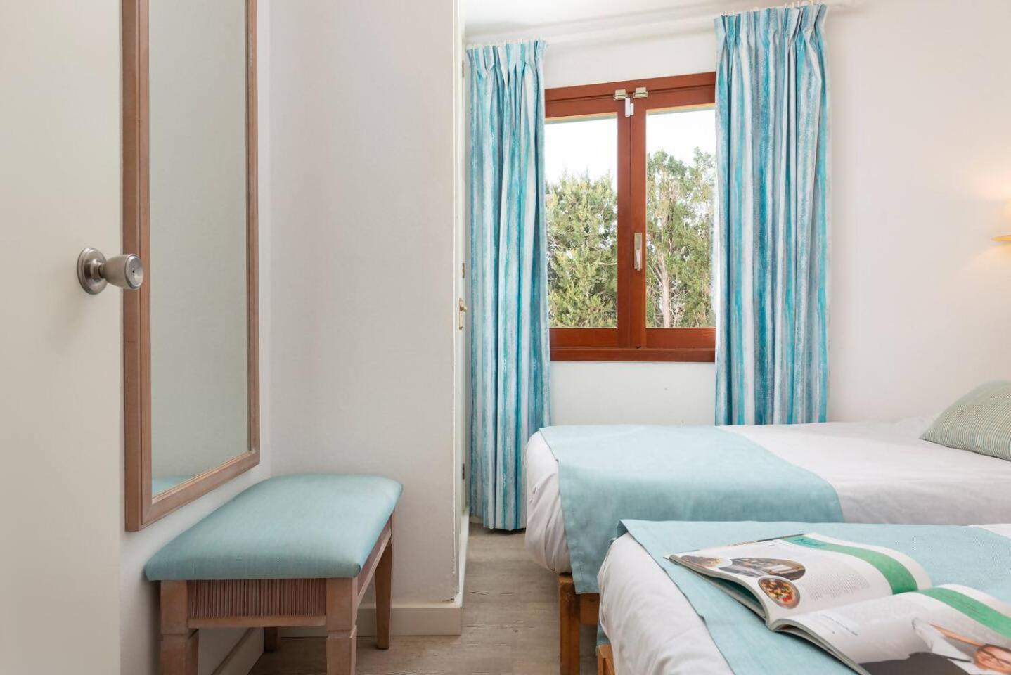 Apartamentos Playa Marina Cala Ferrera  Extérieur photo
