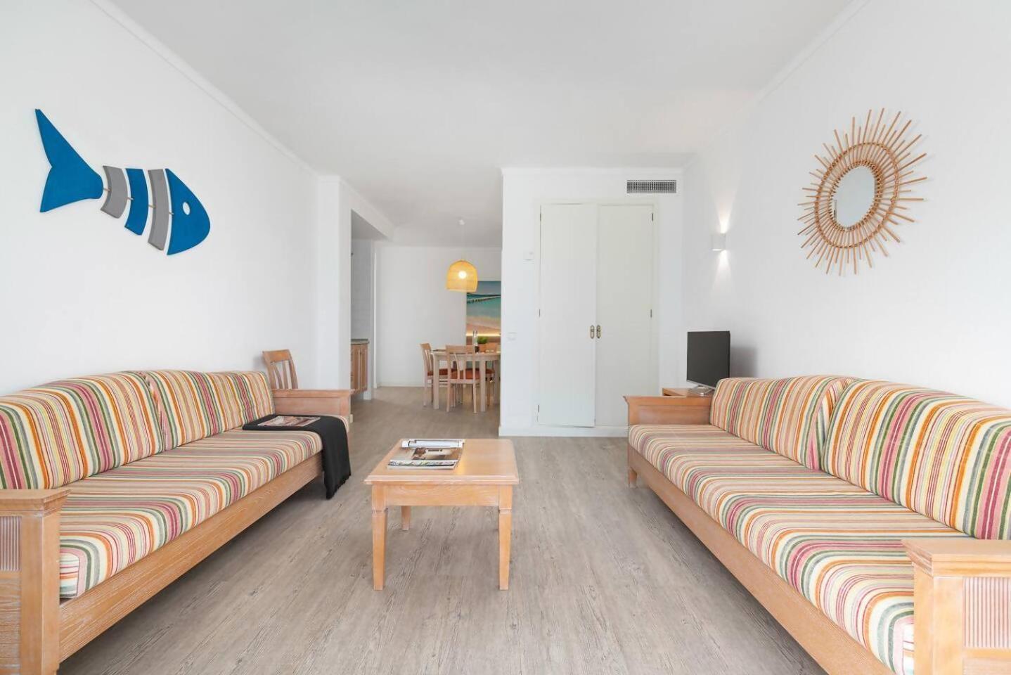 Apartamentos Playa Marina Cala Ferrera  Extérieur photo