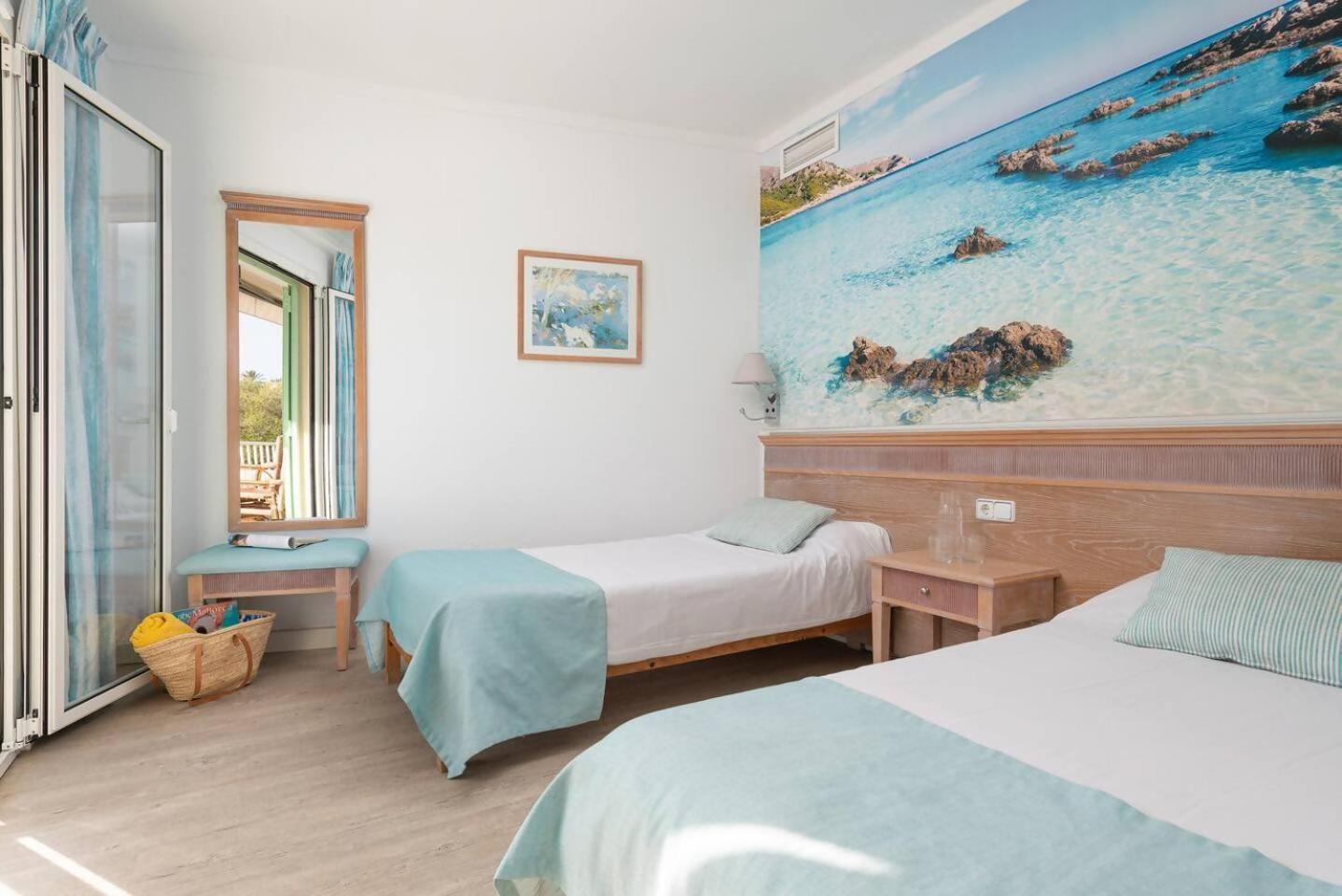Apartamentos Playa Marina Cala Ferrera  Extérieur photo