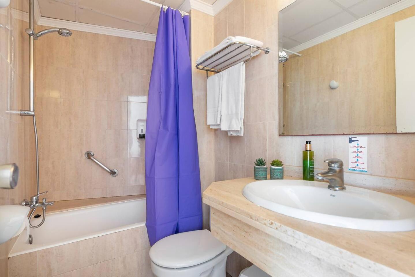Apartamentos Playa Marina Cala Ferrera  Extérieur photo