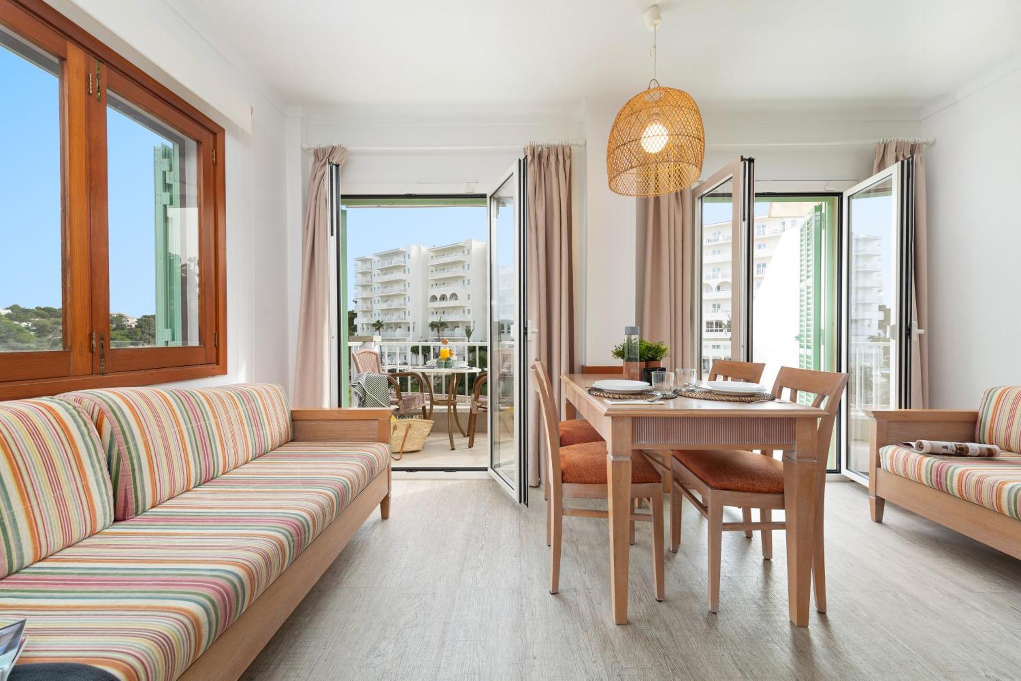 Apartamentos Playa Marina Cala Ferrera  Extérieur photo